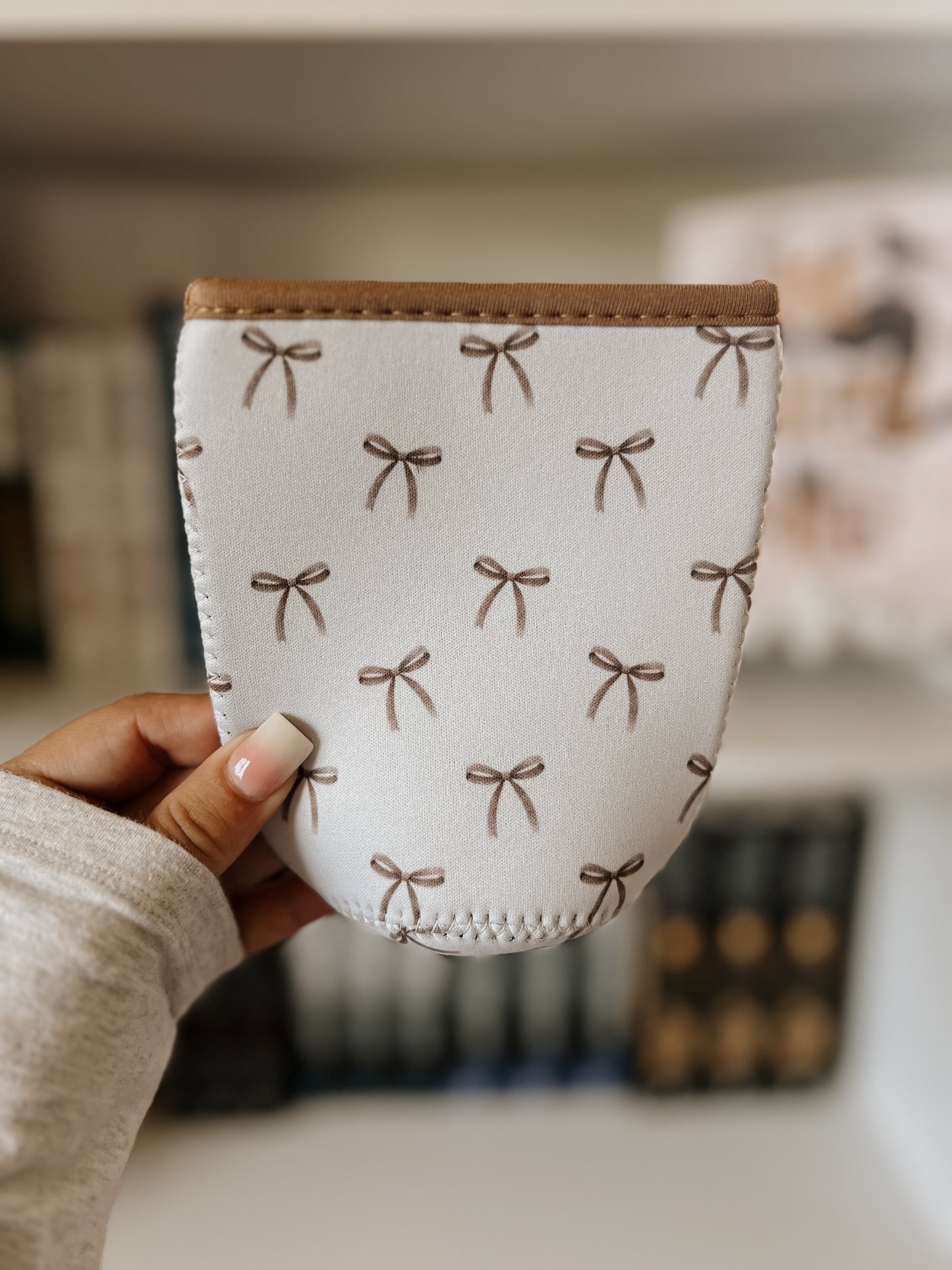 Beverage Cup Sleeve-Brown Bow