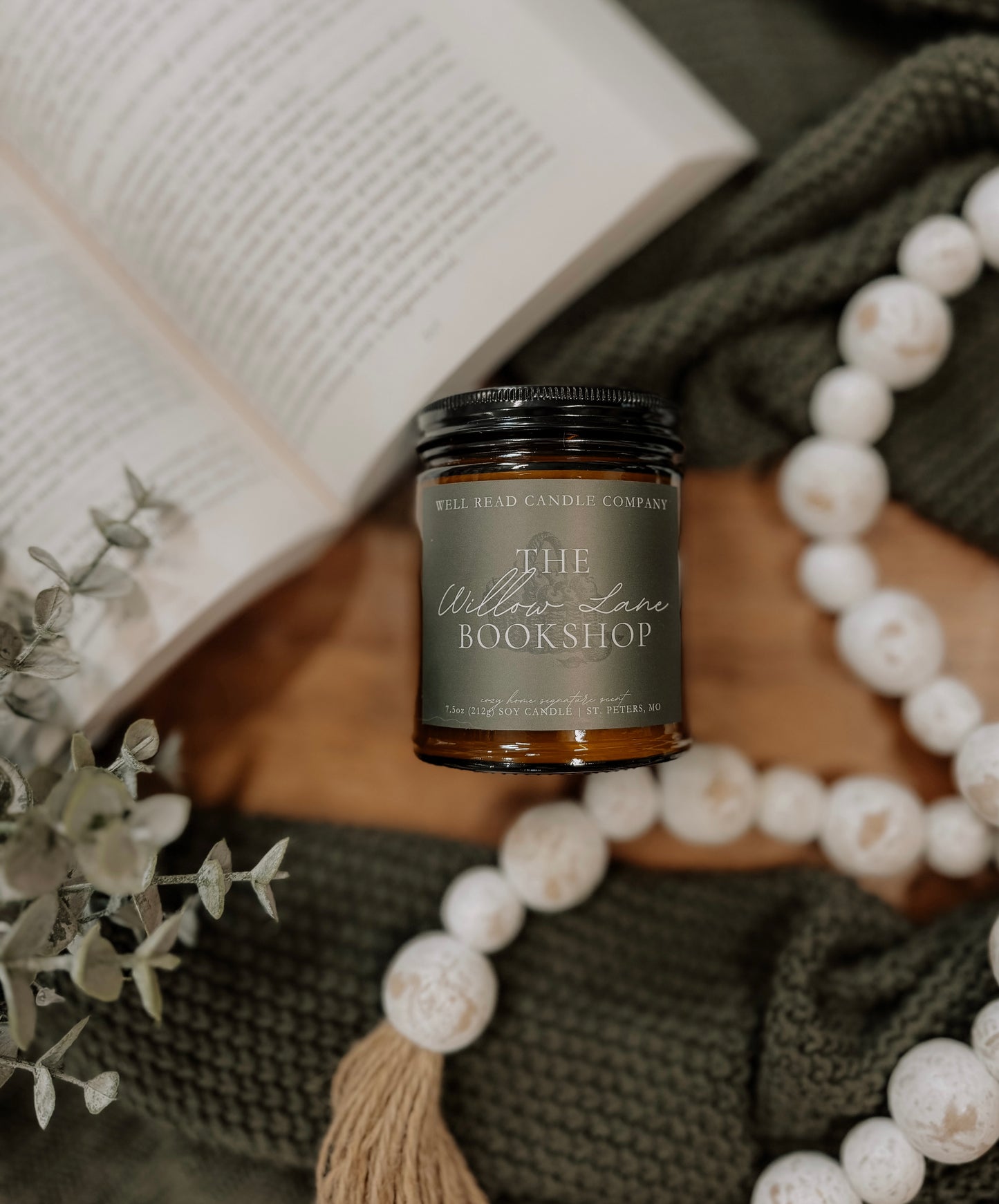 Willow Lane Bookshop Cozy Home Signature Scent 7.5oz Candle