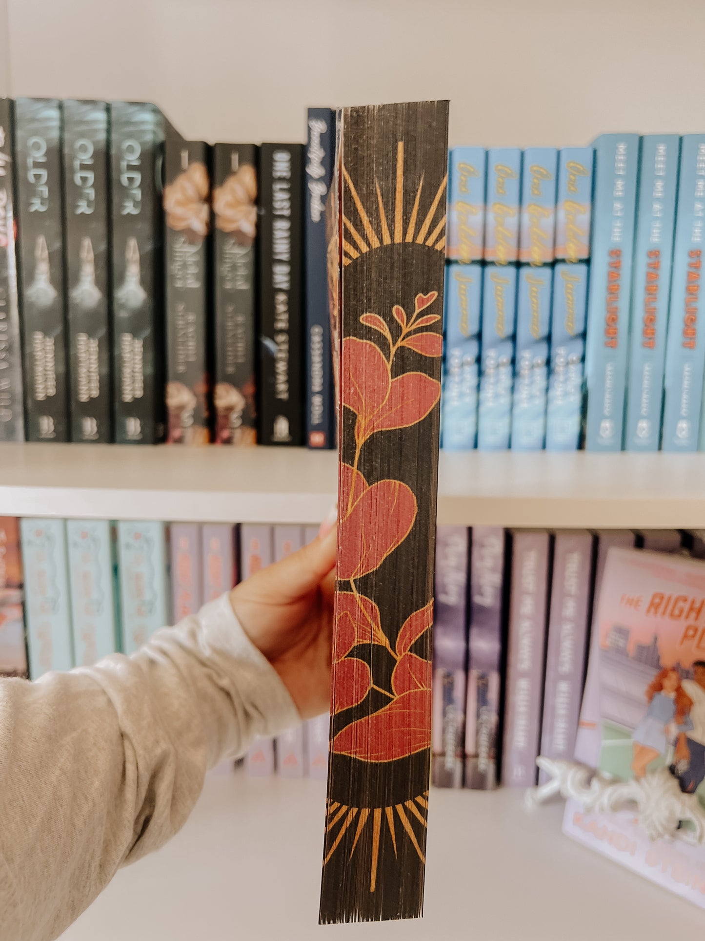 The Monster and The Last Blood (Blood Type Book 1)(Sprayed Edges)