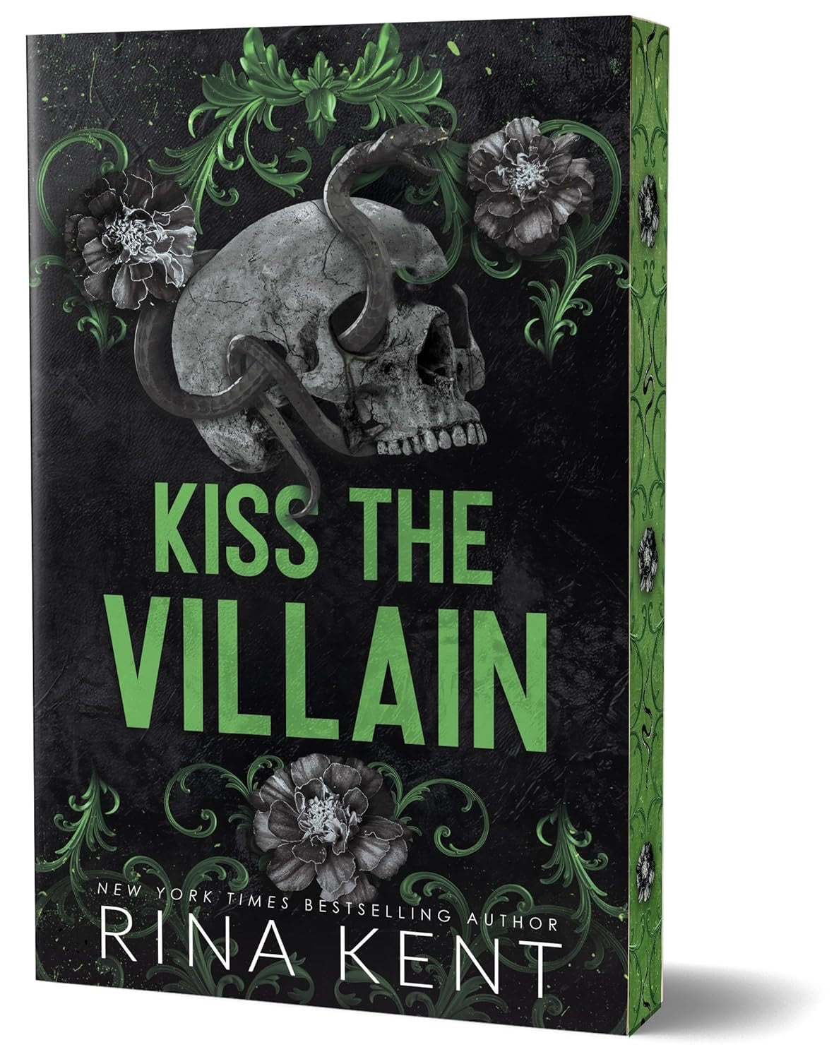Kiss the Villain (Deluxe Edition) PRE-ORDER