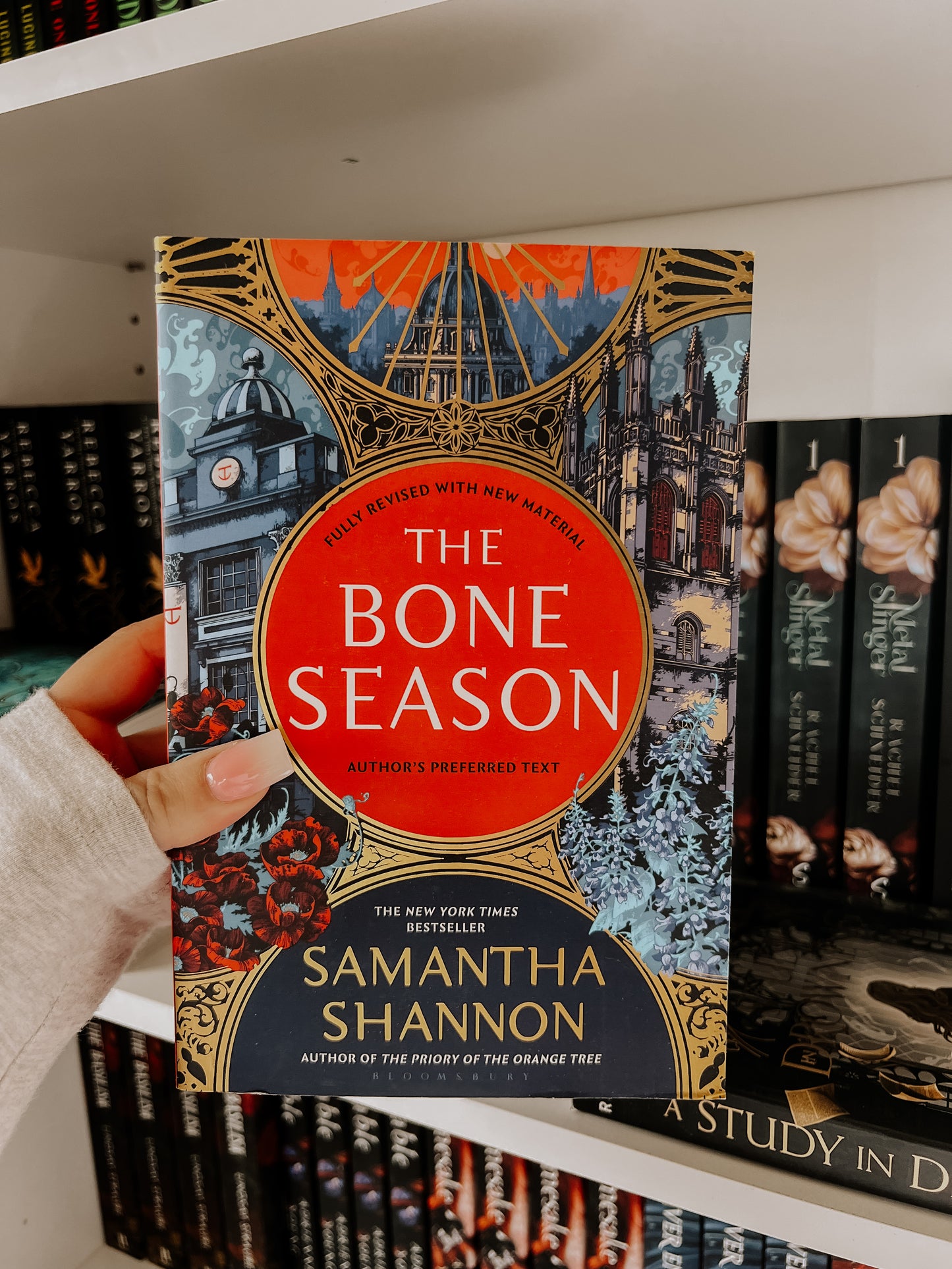 The Bone Season (The Bone Season Book 1)