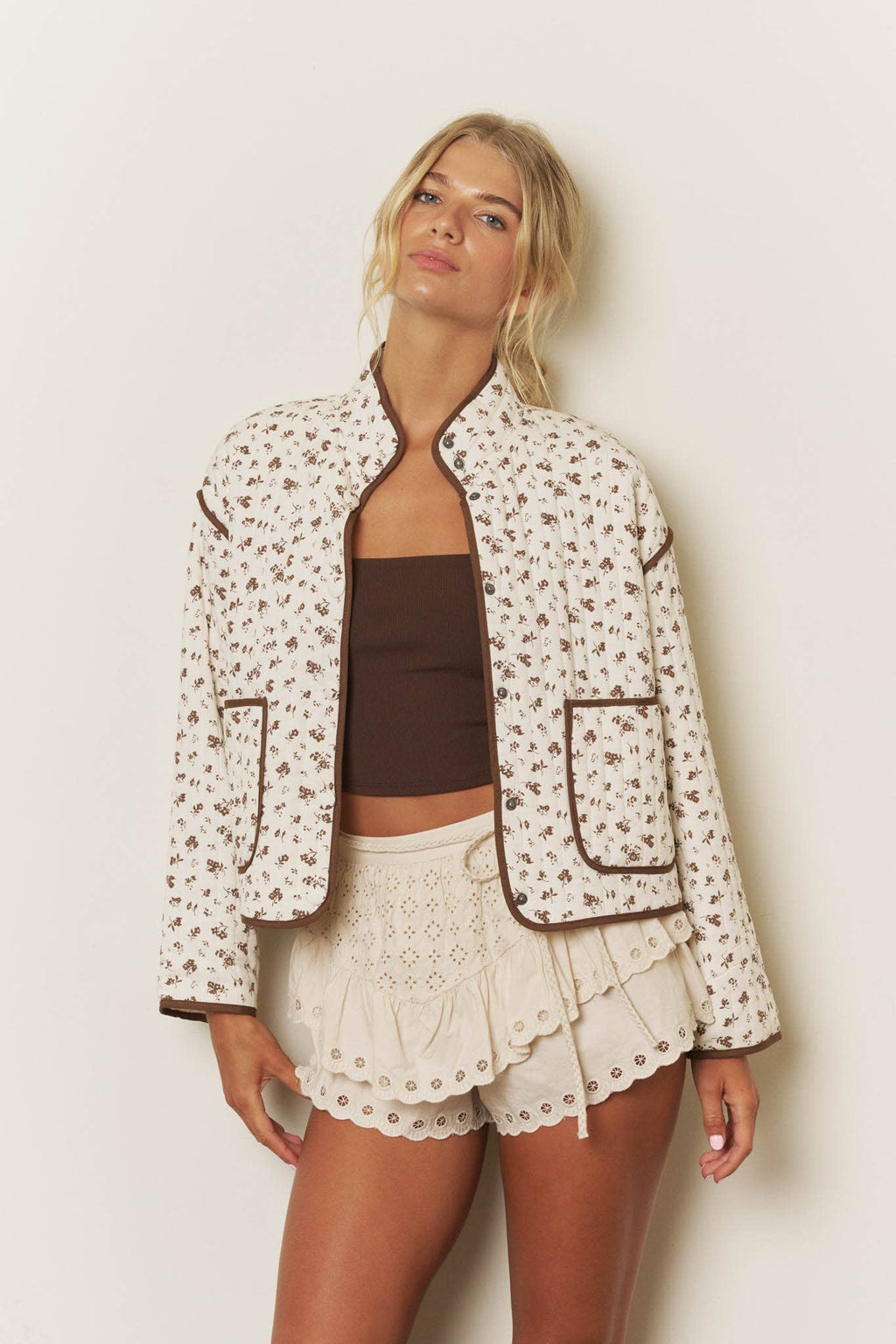 FLORAL PRINT SNAP BUTTON QUILTED JACKET