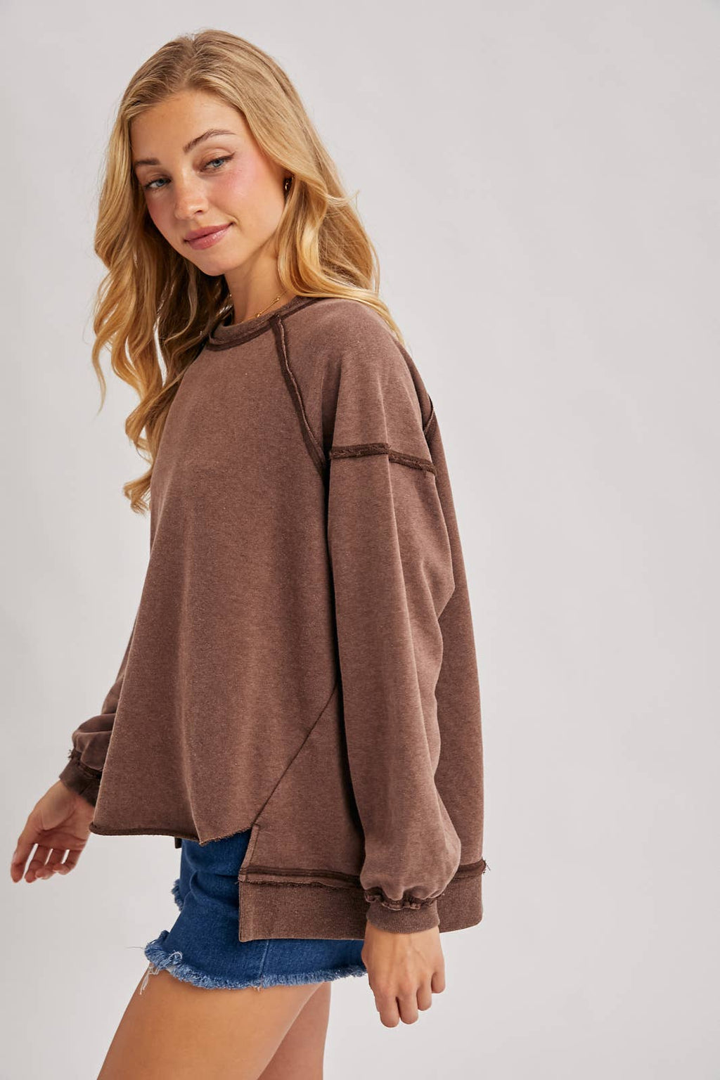 MARLOW OVERSIZED HIGH-LOW HEM PULLOVER-MOCHA