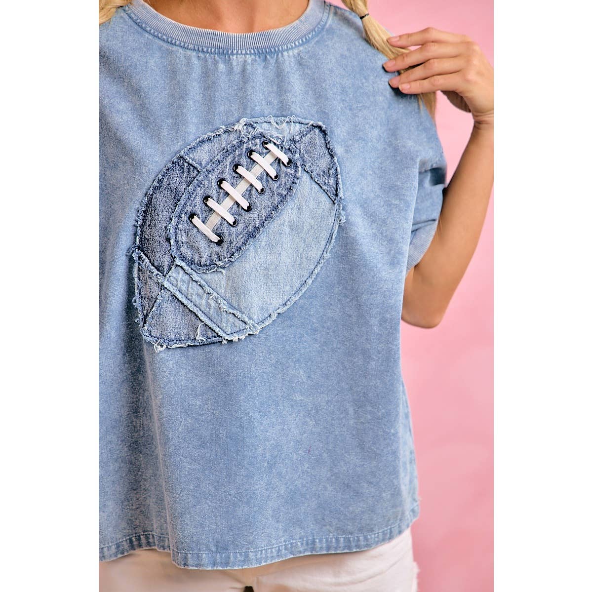 GAMEDAY DENIM WASH FOOTBALL T SHIRT