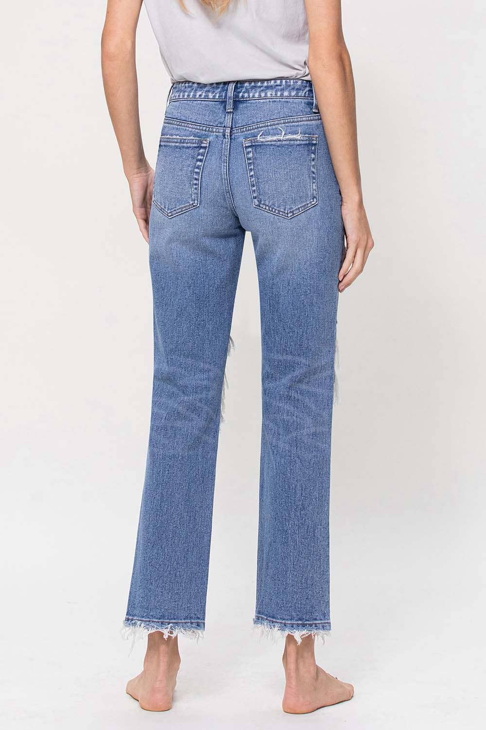 MID RISE DISTRESSED STRAIGHT JEANS