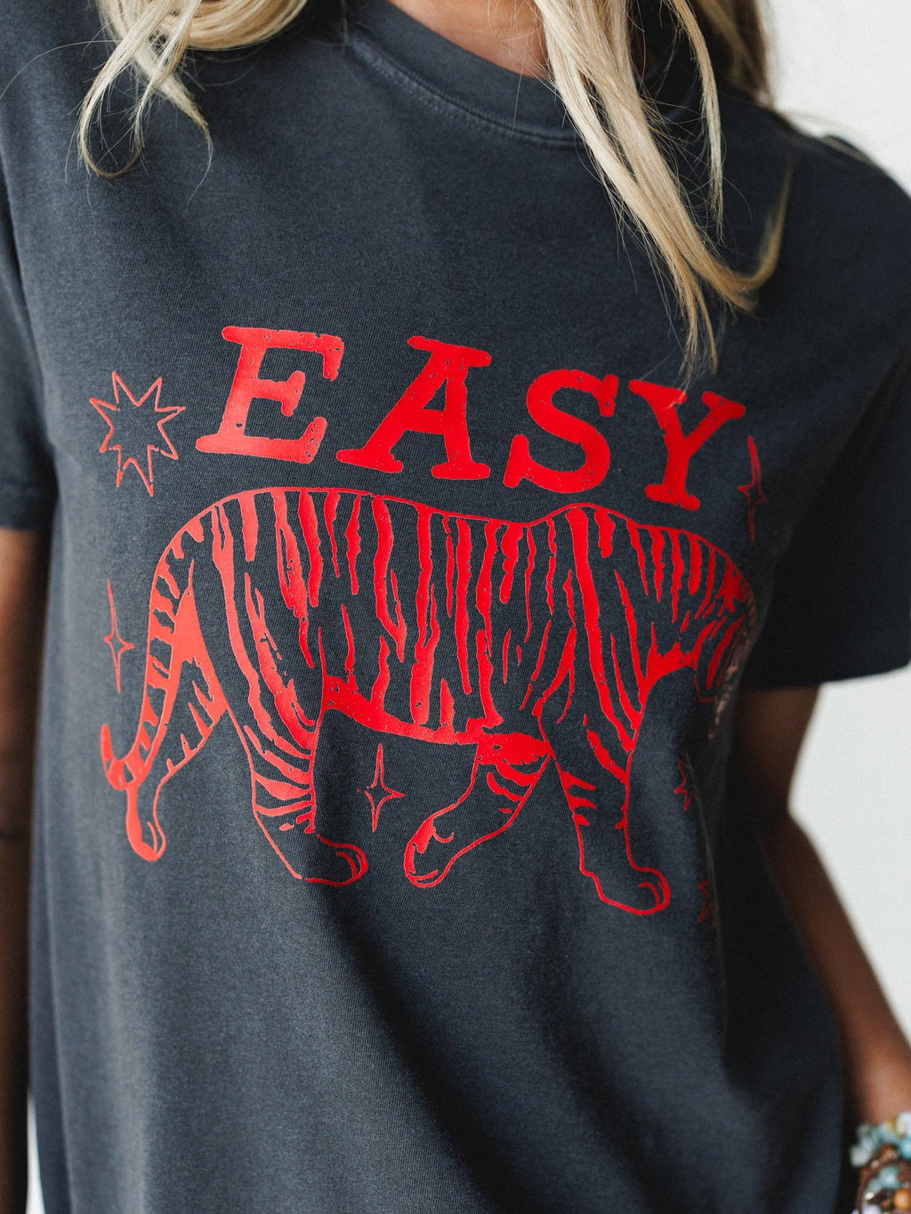 Easy Tiger Graphic Tee - Pepper