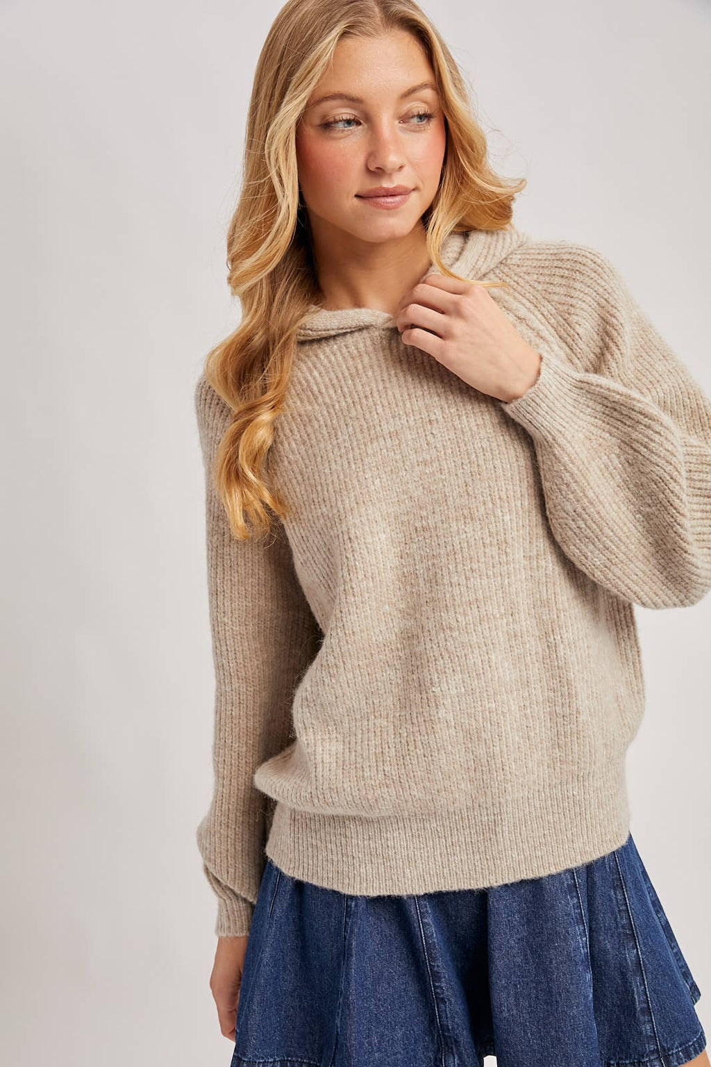 VEDA KNITTED HOODIE