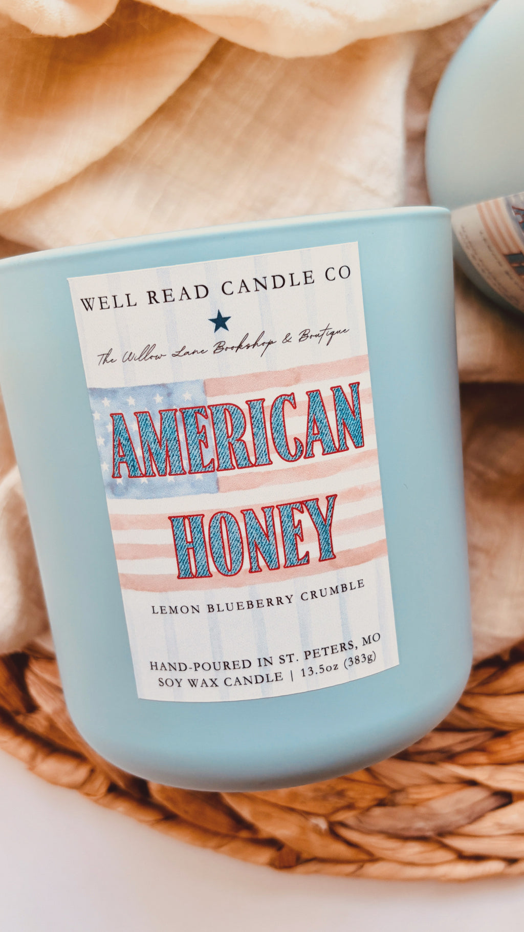 Willow Lane Bookshop-American Honey- 13.5oz Matte Candle