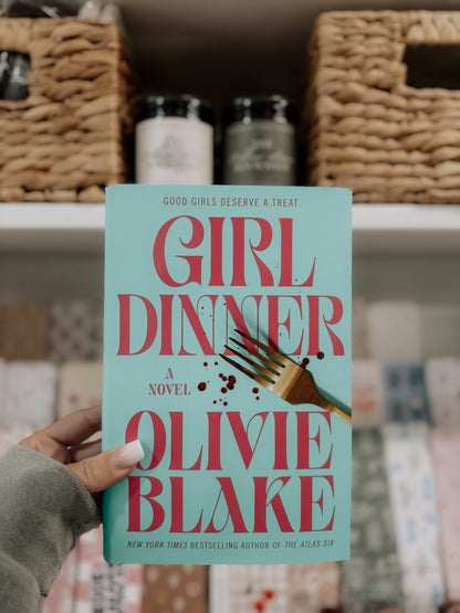 Girl Dinner (Deluxe Edition) (Hardcover)PRE-ORDER