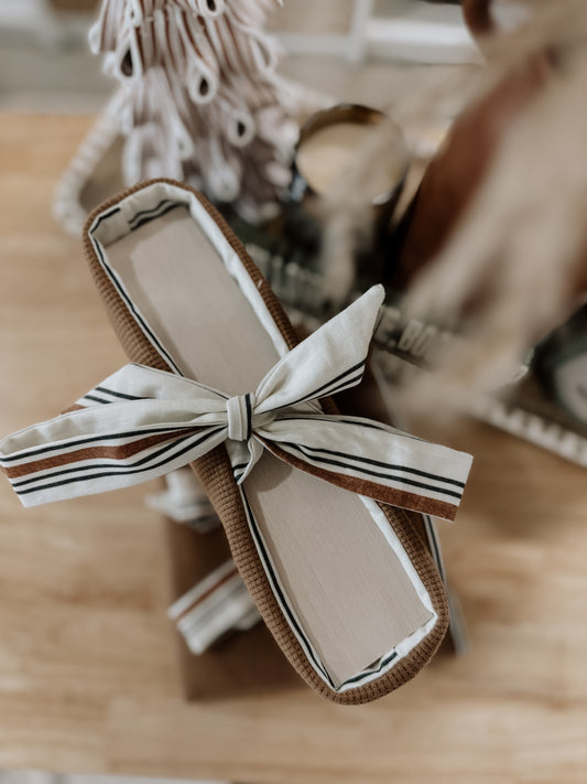 Waffle Knit Kindle Sleeve-Brown w/ Stripes Design