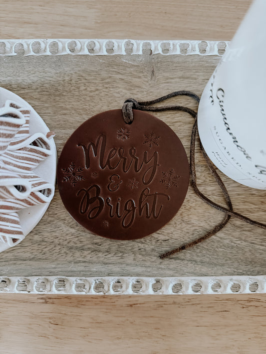 Merry & Bright Air Flair