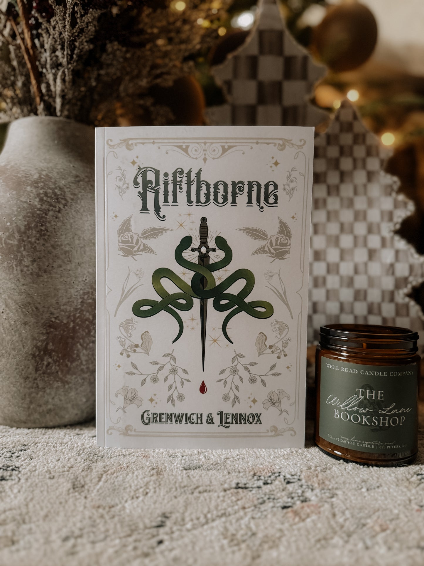 Riftborne ( Esprithean Trilogy, Book 1 )