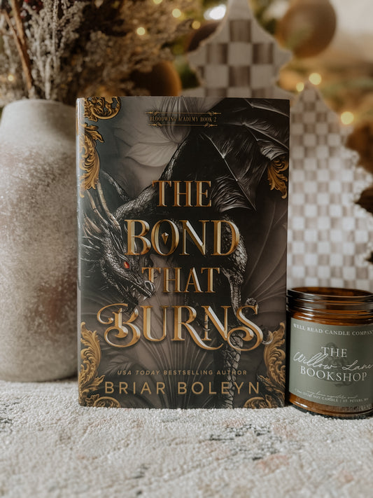 A Bond That Burns(Bloodwing Academy, Book 2)(DELUXE LIMITED EDITION)