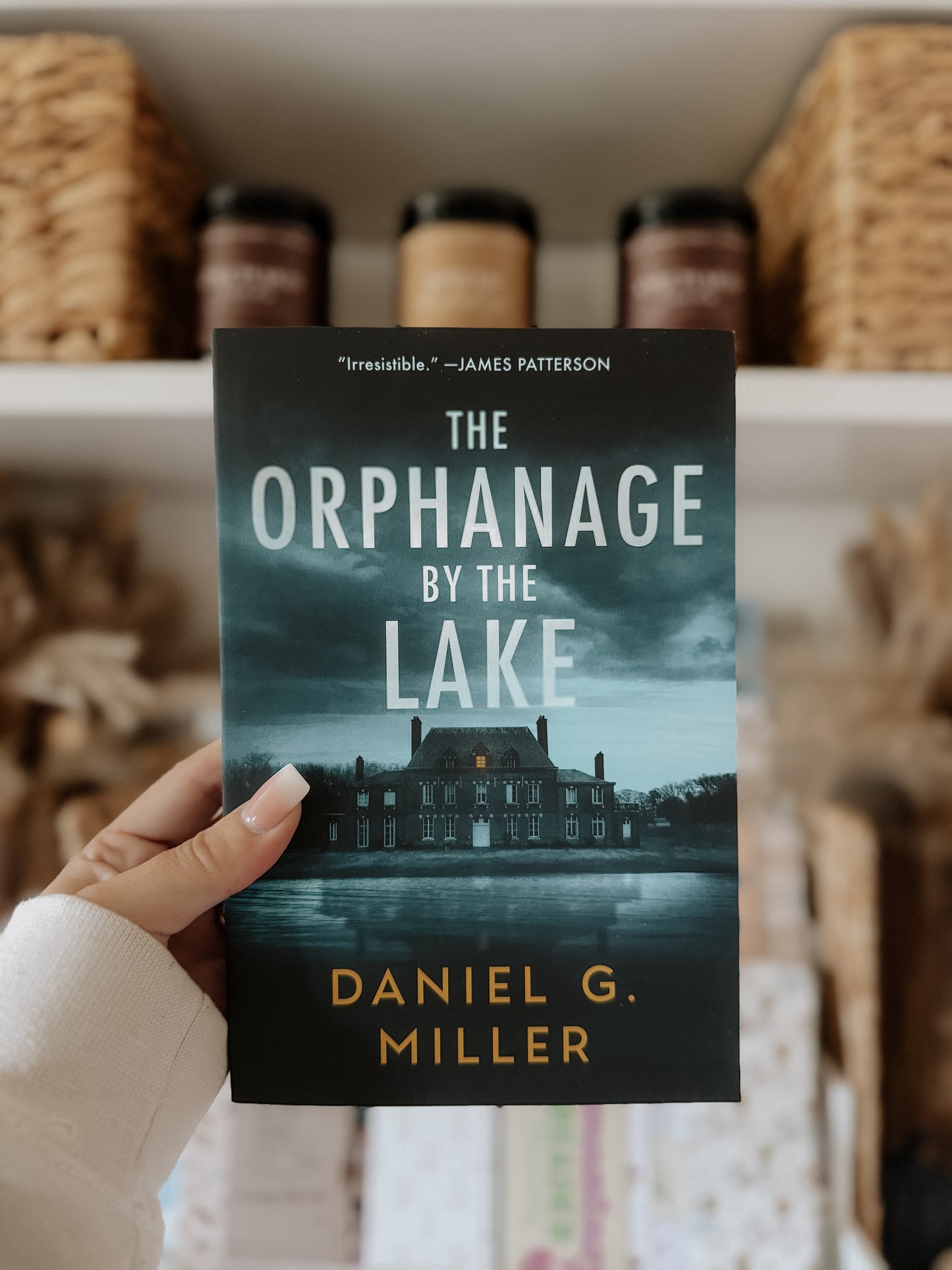 The Orphanage By The Lake (The Orphanage By The Lake, Book 1)