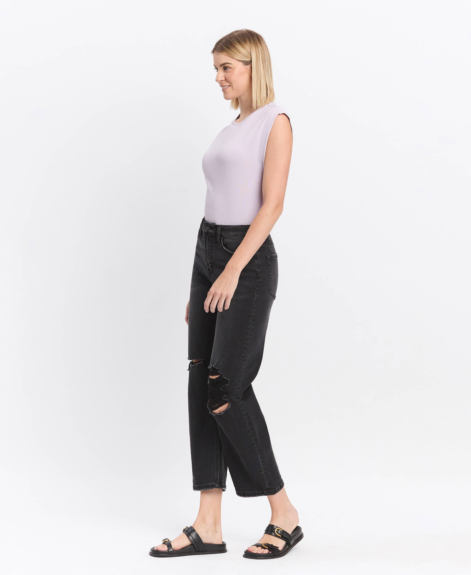 HIGH RISE DISTRESSED BLACK BARREL JEANS