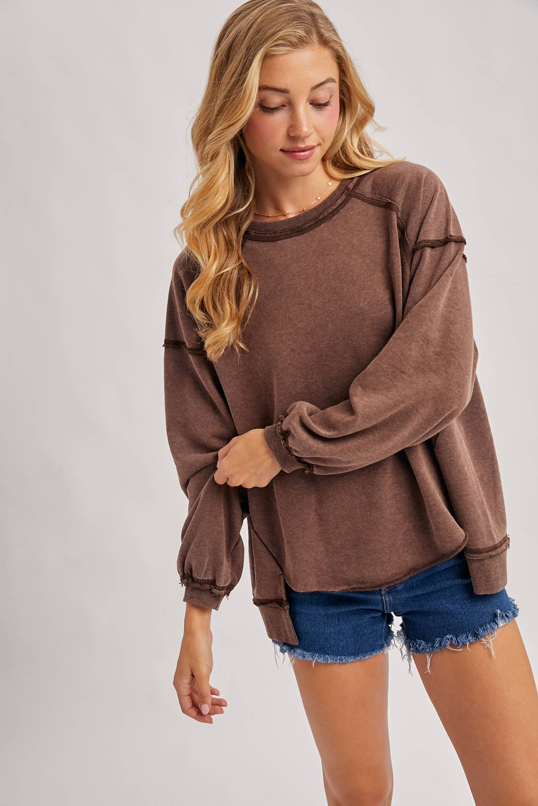 MARLOW OVERSIZED HIGH-LOW HEM PULLOVER-MOCHA