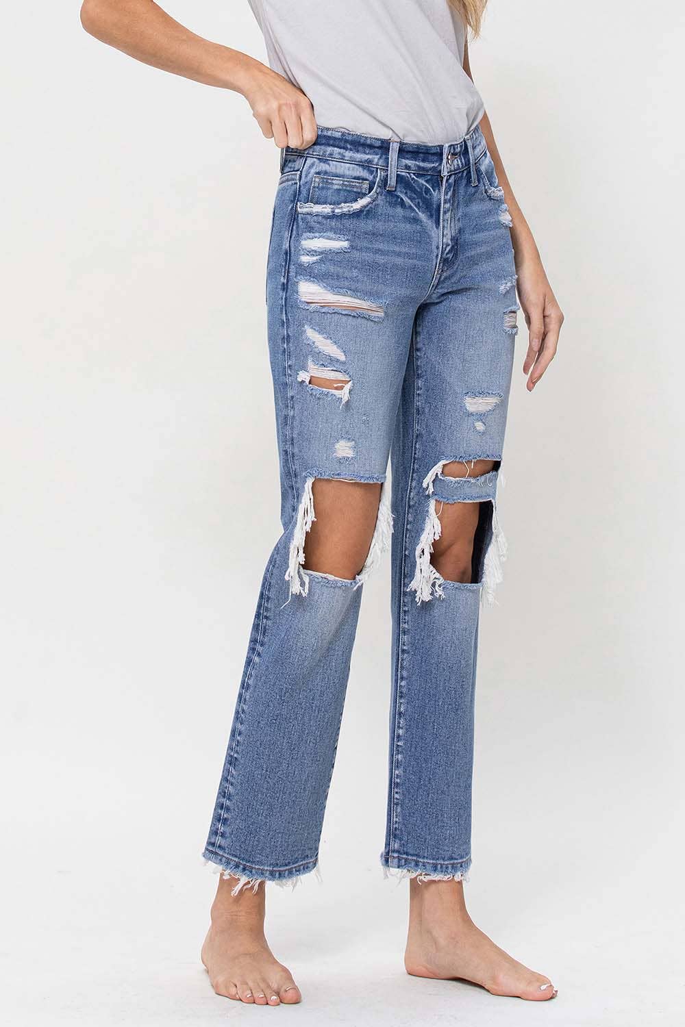 MID RISE DISTRESSED STRAIGHT JEANS