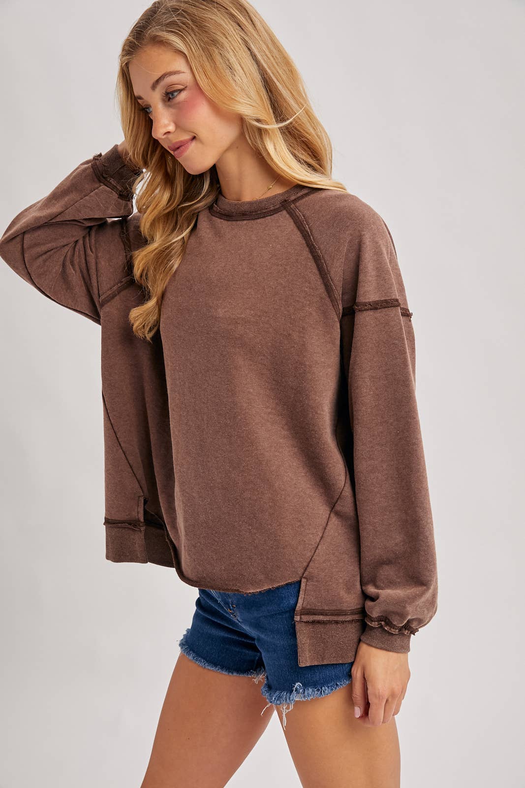MARLOW OVERSIZED HIGH-LOW HEM PULLOVER-MOCHA